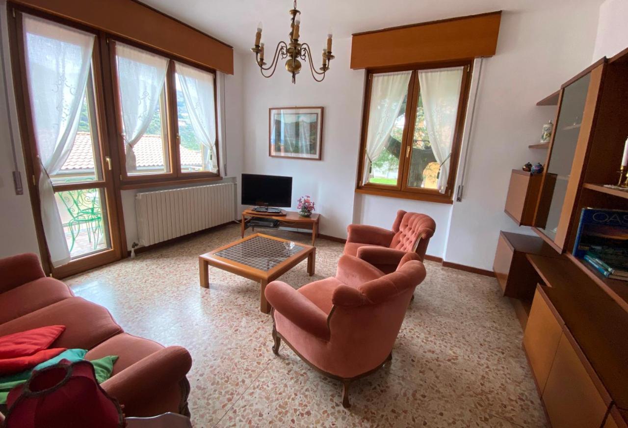 Vila Villino Carla Lipomo Exteriér fotografie