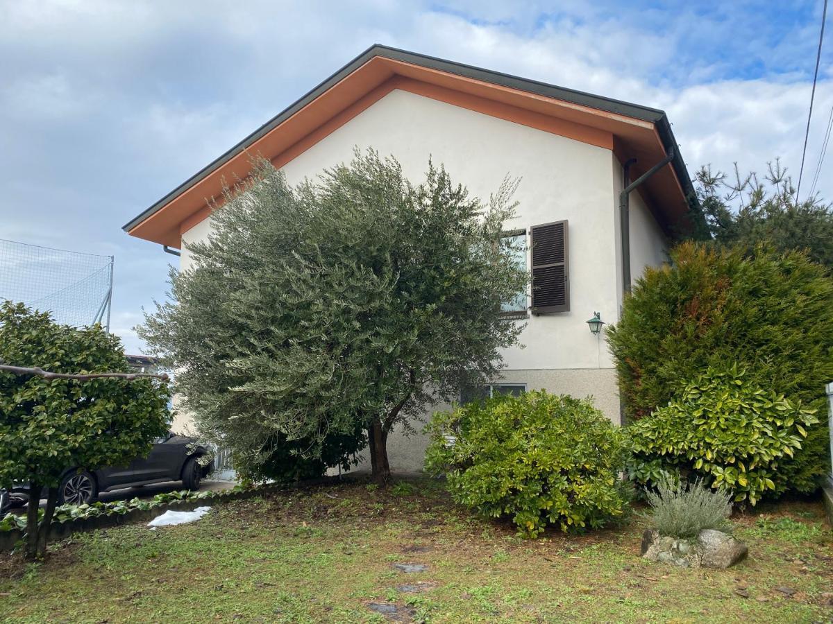 Vila Villino Carla Lipomo Exteriér fotografie